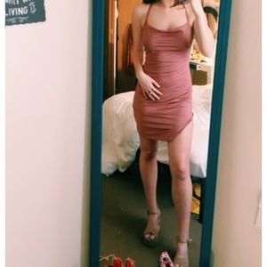 🦋 FORM FITTING DRESS